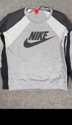 Nike Sweatshirts