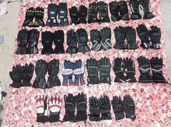 Gloves V221