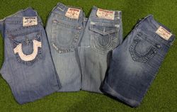 TRUE RELIGION JEANS (A 151)