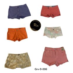 Women’s Y2K Mini Shorts – Iconic Vintage Look (GRV..