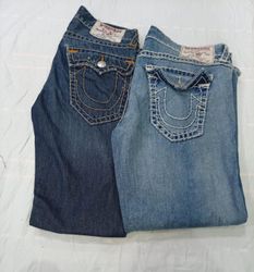 CR10433 Vintage True Religion Men’s Jeans