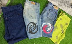 :U.S.A POLO ASSN . AND OTHER MIX BRANDS JEANS (A 2..