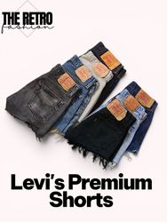 Levis Men’s Shorts.       #407