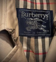 Burberrys trench coat 90pcss