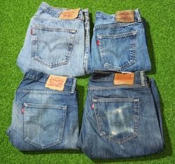 LEVI’S 501  JEANS (A 148)