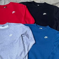 Nike crewneck sweatshirt