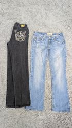***Y2K Embroidered Flare Jeans – Trendy Denim Bund..