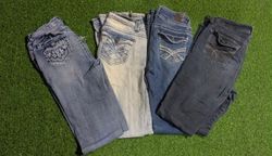 B 168 WALLFLOWER FLARE BOOTCUT JEANS