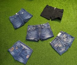 8335 - Miss me, True Religion Upcycled Short.
