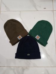 Vente en gros de bonnets vintage et de marque - Ca..