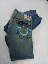 CR11068 Vintage True Religion Men’s Jeans