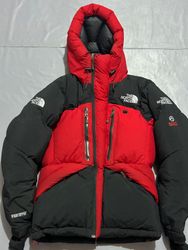 La veste doudoune série Sumit The North Face