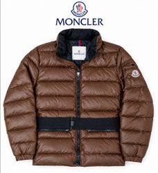 Moncler Doudounes Gilets Manteaux