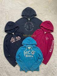 Hollister / Aeropostale Sweatshirt