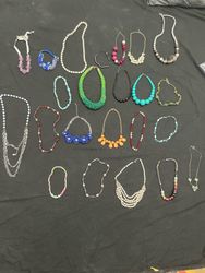 Vintage y2k jewellery beaded necklaces