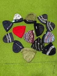 Yv1547 Champion Beanies 14P
