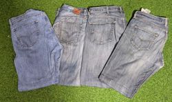 LEVI’S 501 JEANS  (A 150)