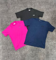 T-shirt Under Armour #240926
