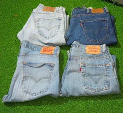 LEVI’S , LEE  (A 175)