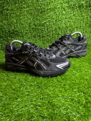 Asics shoes