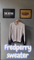 889 Fredperry sweater