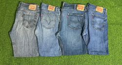 LEVI’S JEANS (A 19)