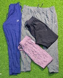 6973 - Gymshark Leggings And Trousers