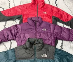 Les puffer jackets The North Face