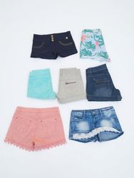 Wholesale Lot of  Vintage Y2K Mix Denim & Casual S..