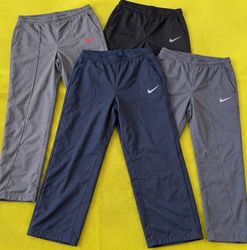 Classical Nike Trackpants