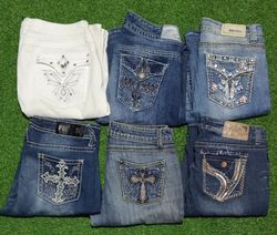 PREMIERE AND OTHER MIX BRANDS JEANS (B 70)