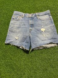 Y2K women's levis shorts