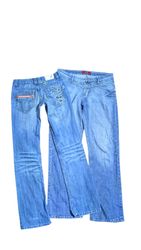 Y2K 90s flare jeans