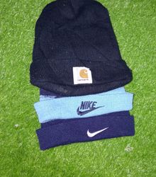 Carhartt &mixed brands beanies