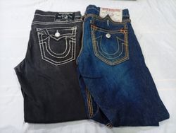 CR10501 Vintage True Religion Men’s Jeans