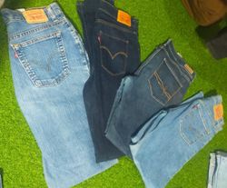 LEVI’S JEANS (B 212)
