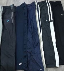 (NIKE TRACK PANTS)