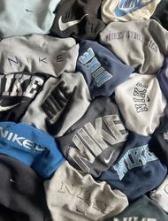 Vintage Nike SweatShirts and Hoodies