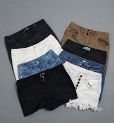 PREMIUM BRANDS AND UNBRANDED SHORTS MIXED