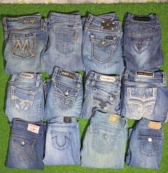 MISS ME , ROCK REVIVAL , TRUE RELIGION JEANS (M 01..