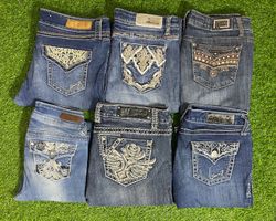 Jeans a zampa d'elefante ricamati Y2K