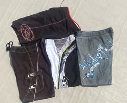 billabong,quiksilver,Oneill et Hurley Surfwear sho..
