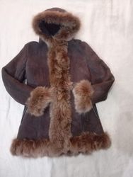 Vintage Women’s Faux Shearling Hooded Jacket/Coat ..