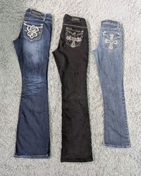 ***Y2K 90s Flare Jeans – Embroidered & Embellished..