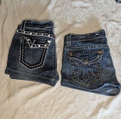 Beautiful mini Skirts & Shorts 😍