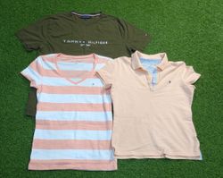 7621 - Tommy Hilfiger T-shirts à demi-manches