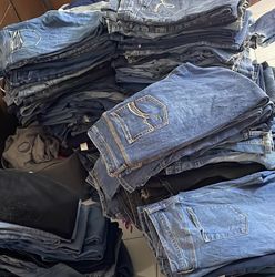 Y2K Flared and Bootcut Jeans (9)