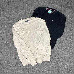Tommy Hilfiger sweater  (CV 329)