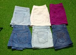 GLORIA VANDERBILT  WOMEN WEAR MINI MICRO SKIRT ( C..