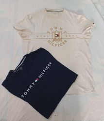 CR11936 T-shirts vintage Tommy Hilfiger
